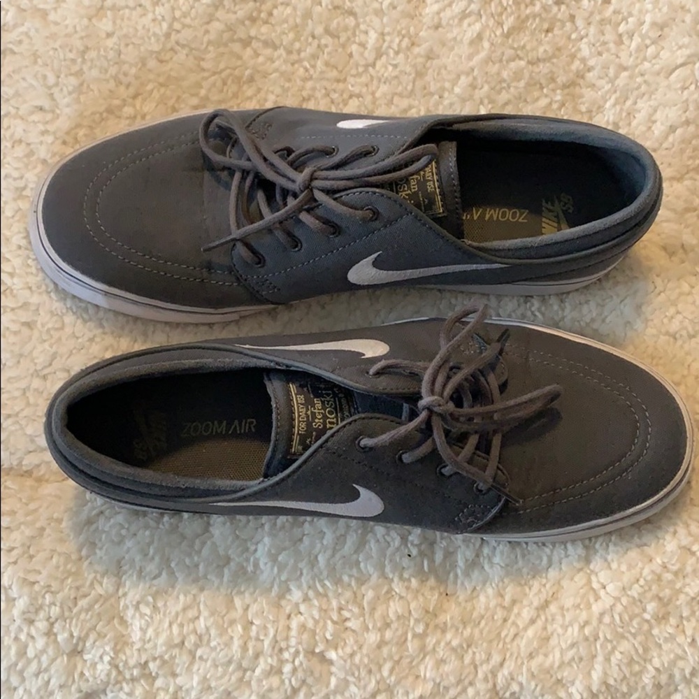 Nike SB Zoom Stefan Janoski - Mens 9.5